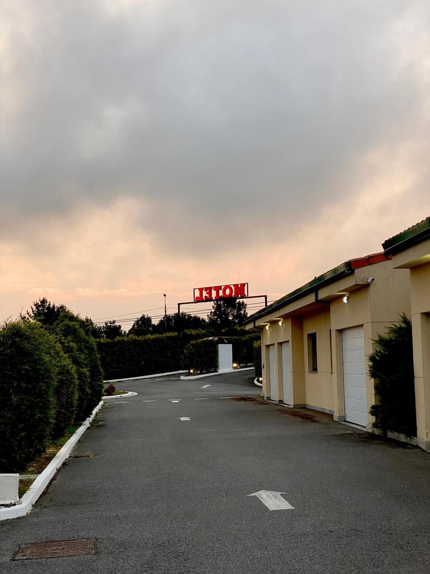 Motel Montecarlo 卢戈 外观 照片
